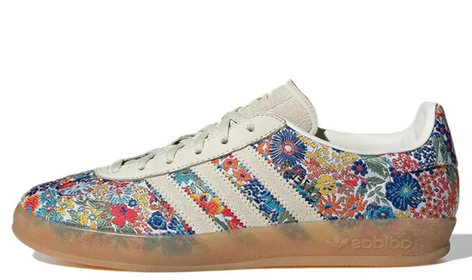 Gazelle Indoor - Floral Embroidery