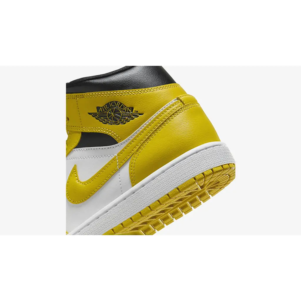 Air Jordan 1 - Vivid Sulfur