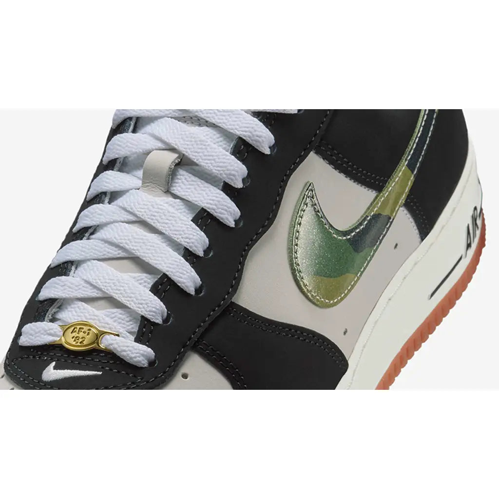 Air Force 1 - Camo Swoosh