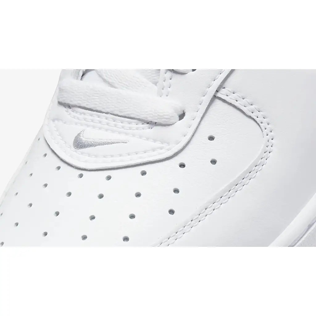 Air Force 1 - Metallic Silver