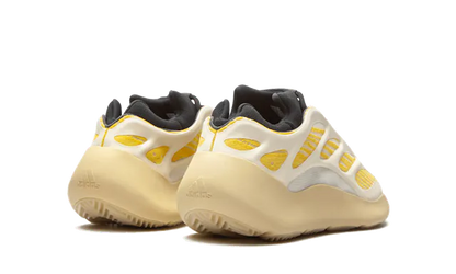 Yeezy 700 V3 - Safflower