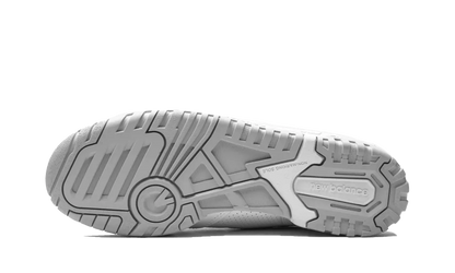 NB 550 - White Grey