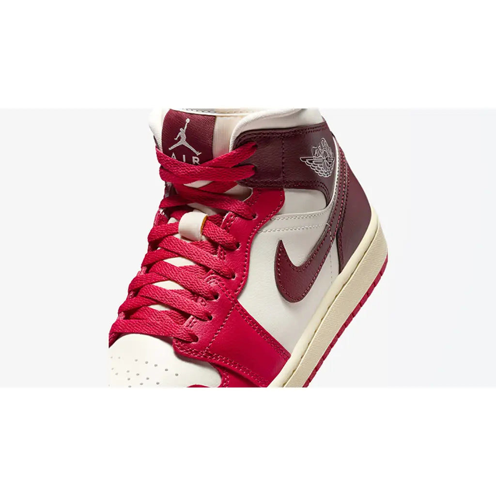 Air Jordan 1 - Mystic Hibiscus