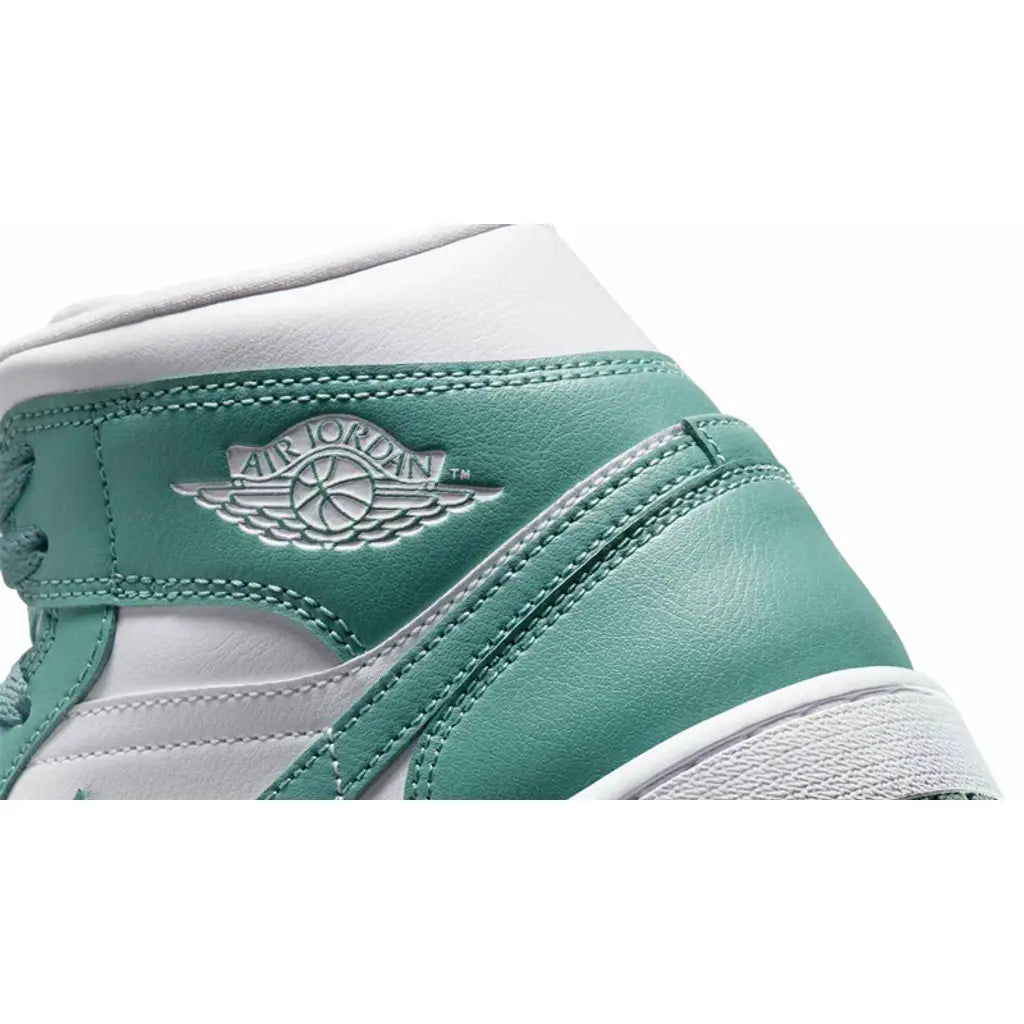Air Jordan 1 - White Cannon