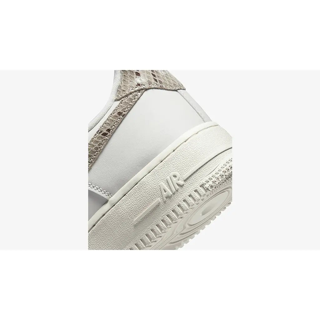 Air Force 1 - Snakeskin Sail