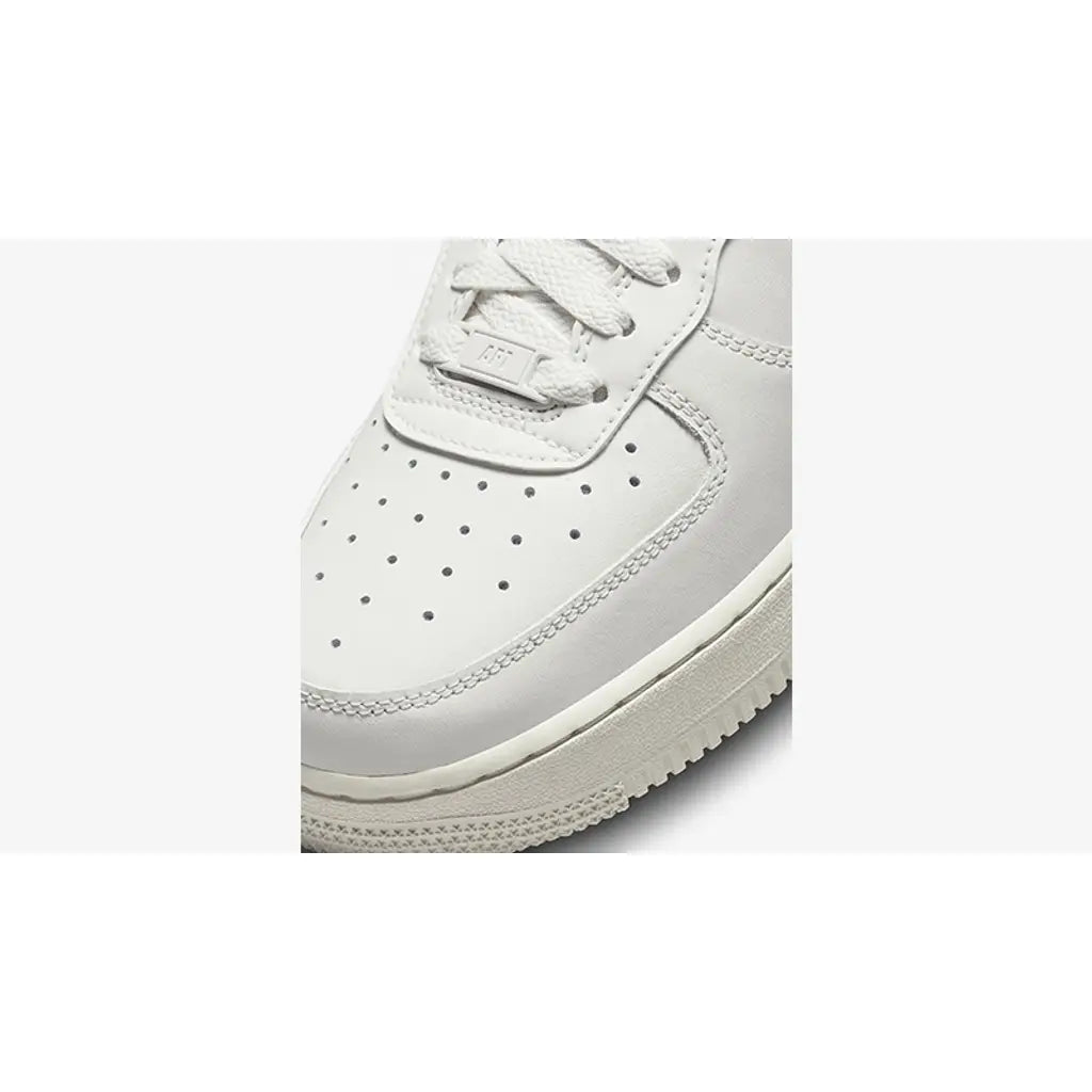Air Force 1 - Snakeskin Sail