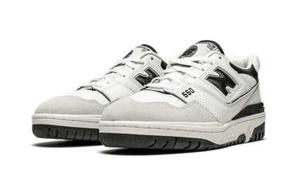 NB 550 - Sea Salt Black